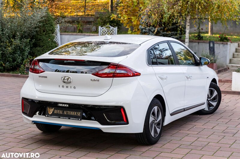 Hyundai Ioniq